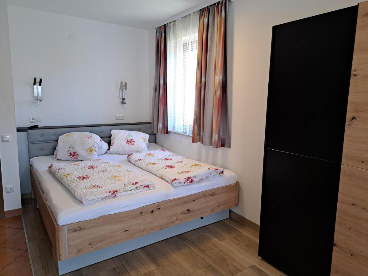 Appartement Haus Gatterer Obertilliach Buitenkant foto