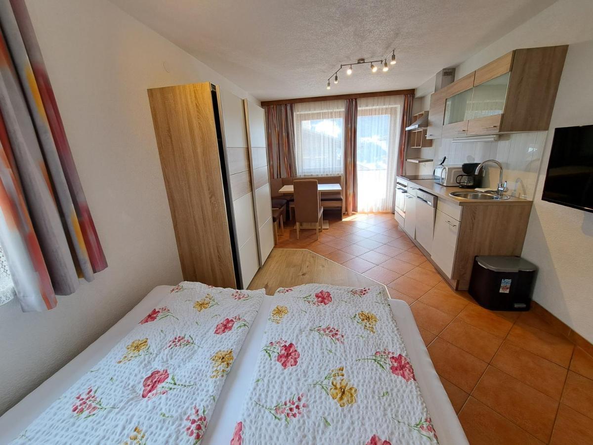 Appartement Haus Gatterer Obertilliach Buitenkant foto