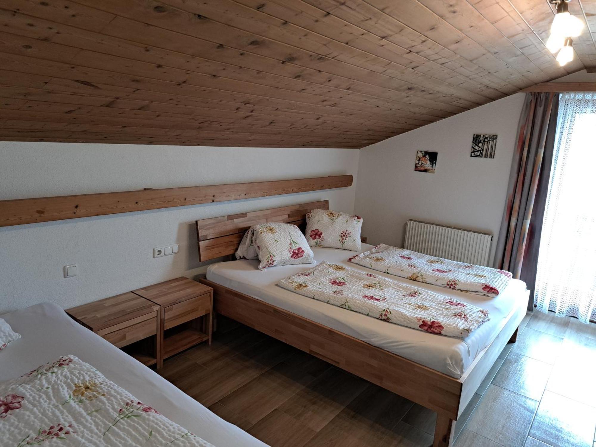 Appartement Haus Gatterer Obertilliach Buitenkant foto